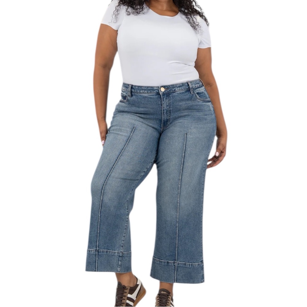 CHIC DENIM Wide-Leg Jeans Pinched Seam Wide Hem